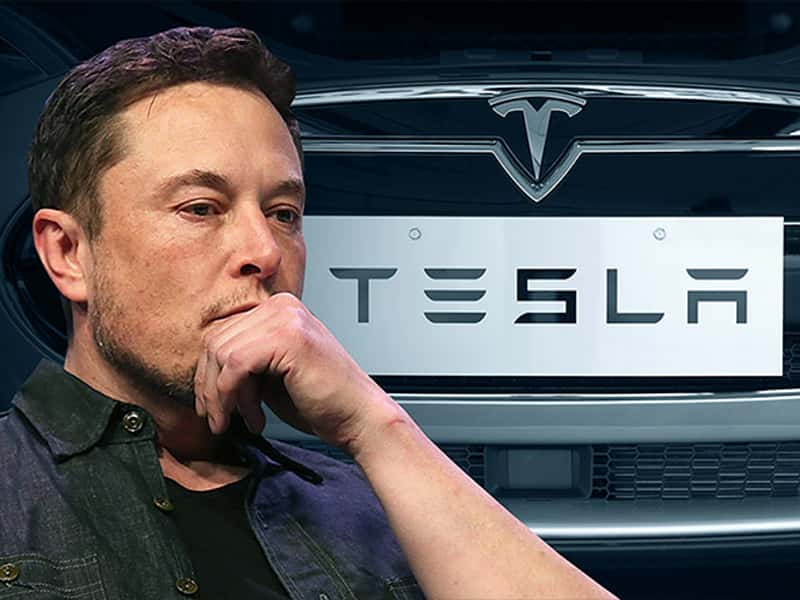 Elon Musk bị nhà đầu tư Tesla chỉ trích