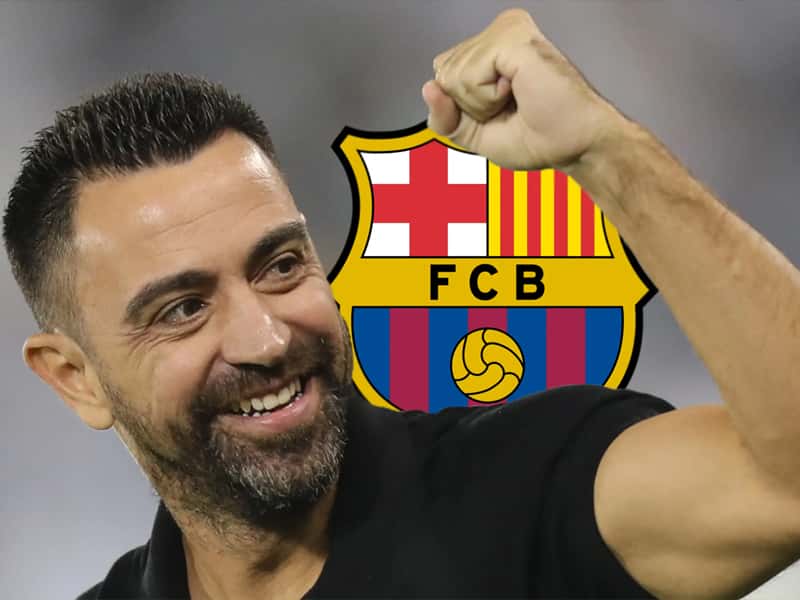 Vì sao Xavi ở lại Barca?
